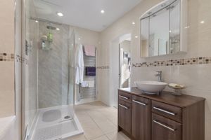 Photo 24- click for photo gallery